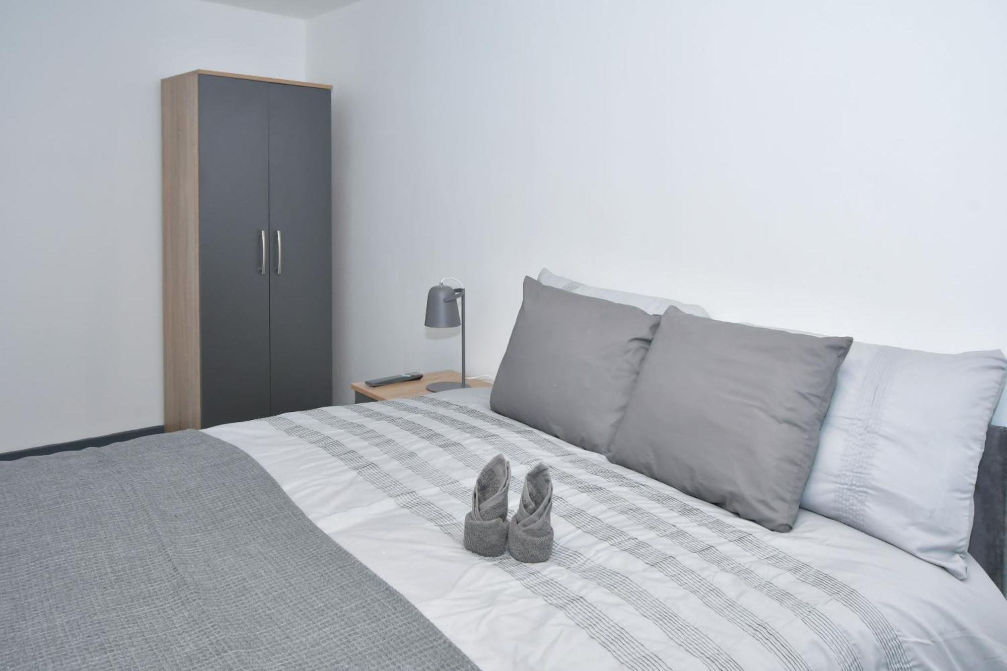 Townhouse @ 24 Brunswick Place Stoke Etruria Quarto foto